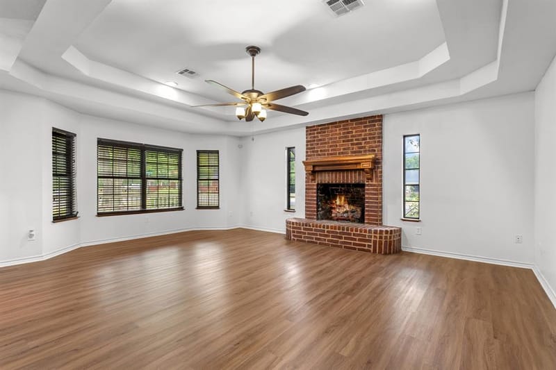 592 Ouida Drive, Waco TX 76705 - Photo 8