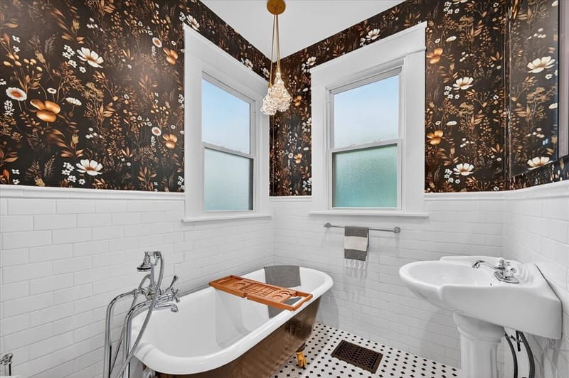 802 Haines Avenue, Dallas TX 75208 - Photo 13