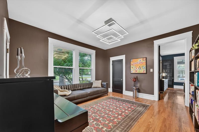 802 Haines Avenue, Dallas TX 75208 - Photo 12