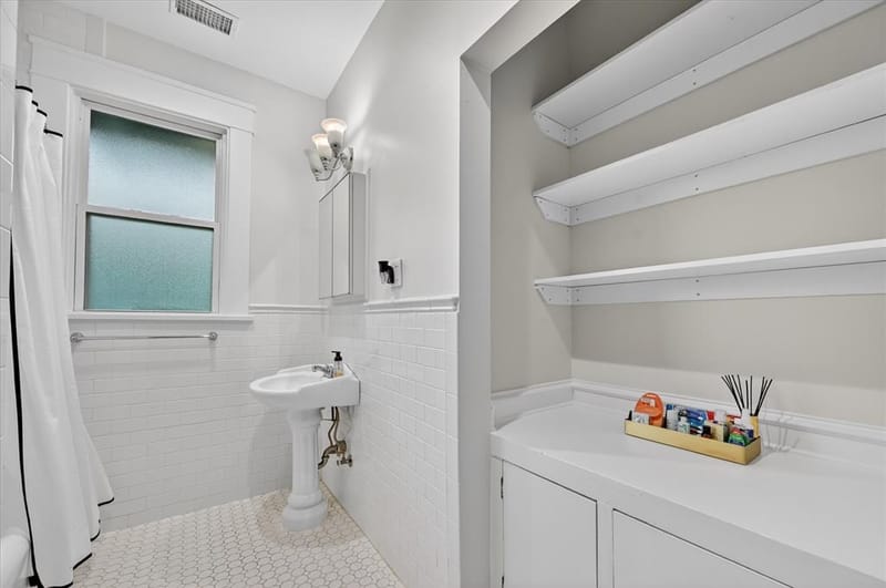 802 Haines Avenue, Dallas TX 75208 - Photo 18