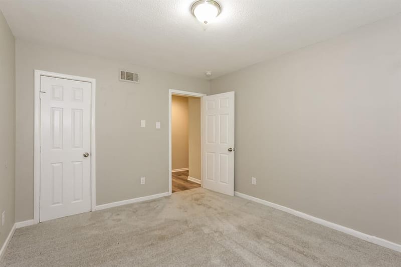 7347 Maringo Drive, Dallas TX 75227 - Photo 17