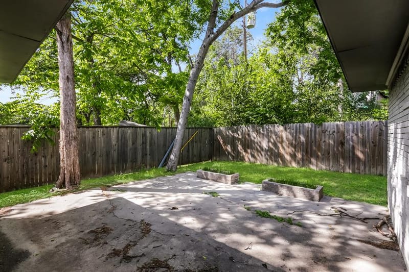 7347 Maringo Drive, Dallas TX 75227 - Photo 20