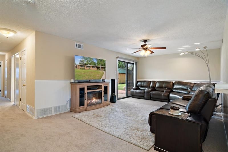 717 Van Horn Drive, Irving TX 75060 - Photo 7