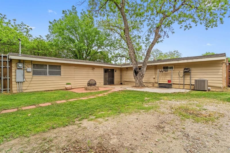 717 Van Horn Drive, Irving TX 75060 - Photo 24