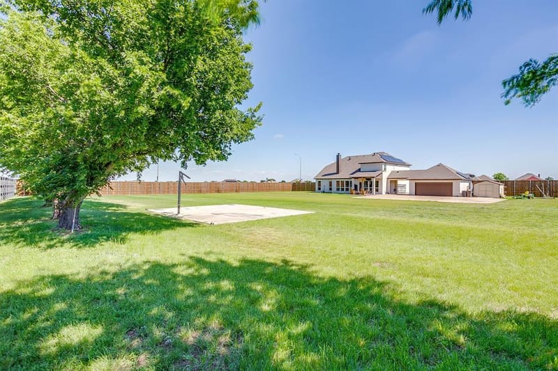 5400 Posada Drive, Fort Worth TX 76036 - Photo 2