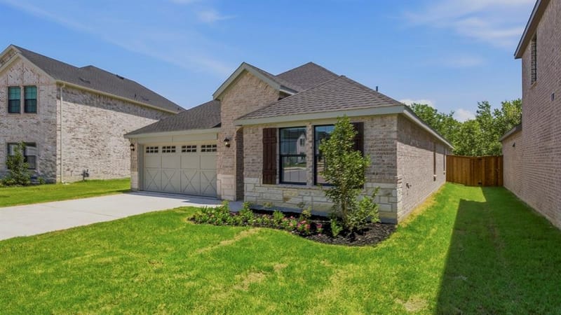 2034 Serene Springs Road, Celina TX 75009 - Photo 2
