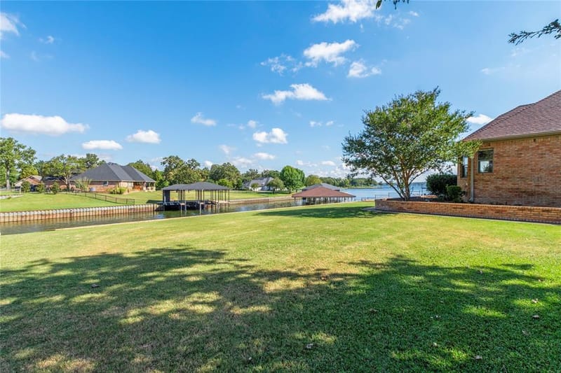 180 Surls Drive, Mabank TX 75156 - Photo 10