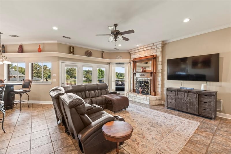180 Surls Drive, Mabank TX 75156 - Photo 11