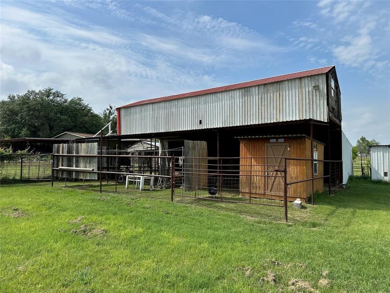 7250 County Road 350, Blanket TX 76432 - Photo 32