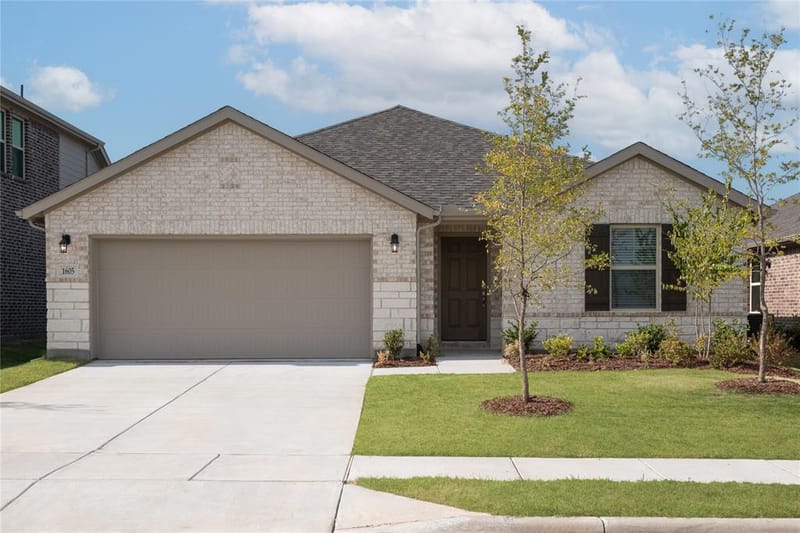 1605 Gulin Street, Royse City TX 75189