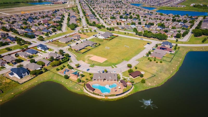 1605 Gulin Street, Royse City TX 75189 - Photo 21