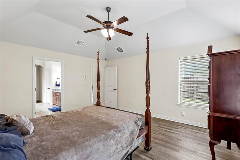 210 Donna Circle, Granbury TX 76049 - Photo 17