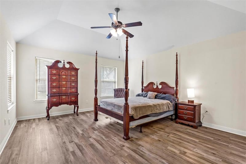 210 Donna Circle, Granbury TX 76049 - Photo 16