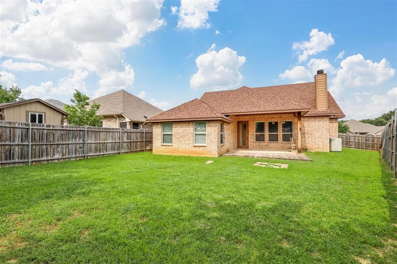210 Donna Circle, Granbury TX 76049 - Photo 30