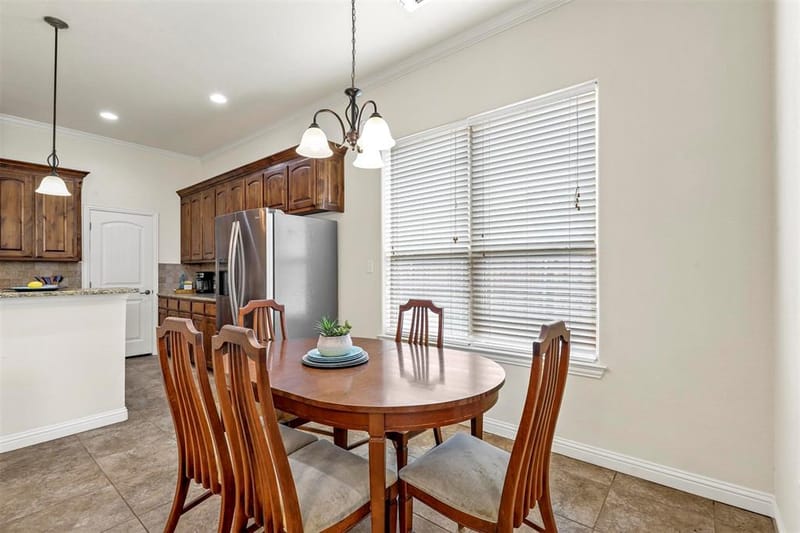 210 Donna Circle, Granbury TX 76049 - Photo 11