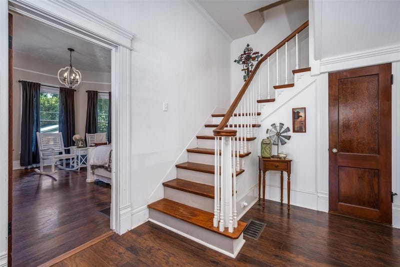310 E Tarrant Street, Bowie TX 76230 - Photo 11