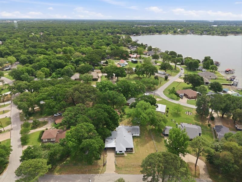 157 Ocean Drive, Gun Barrel City TX 75156