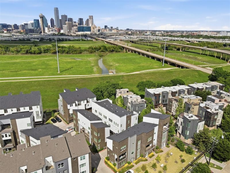 381 E Greenbriar Lane # 1002, Dallas TX 75203 - Photo 36