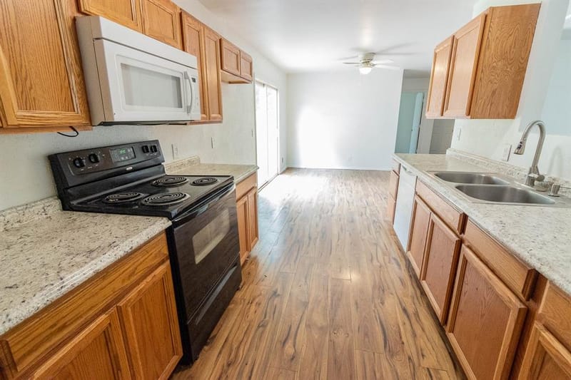 133 Tres Lagos Boulevard, Gun Barrel City TX 75156 - Photo 9