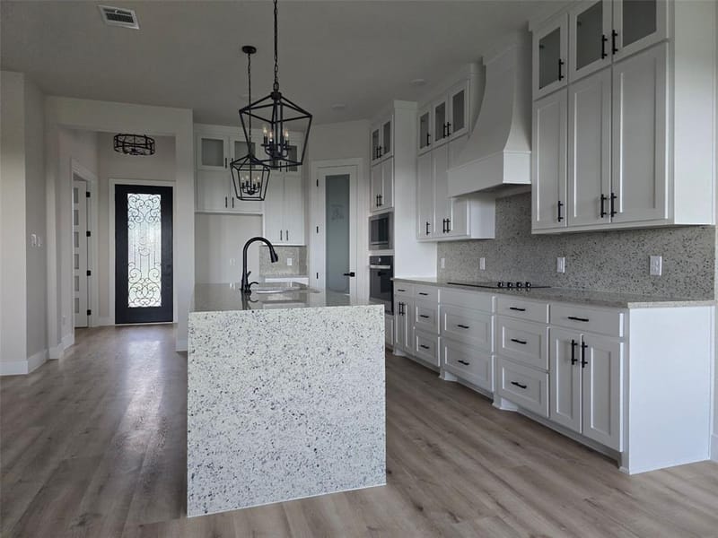 808 N Avenue E, Springtown TX 76082 - Photo 4