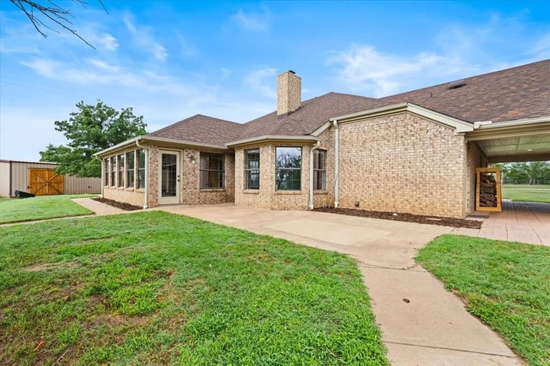 719 Private Road 897, Stephenville TX 76401 - Photo 38