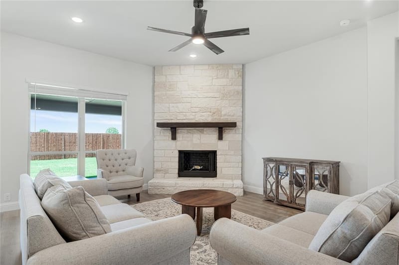 420 Carnero Drive, Granbury TX 76048 - Photo 11