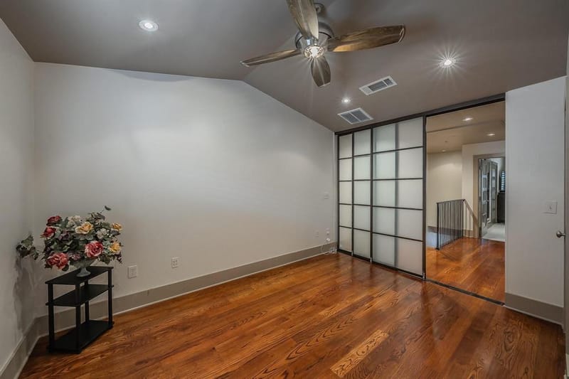 6350 Oriole Drive, Dallas TX 75209 - Photo 19
