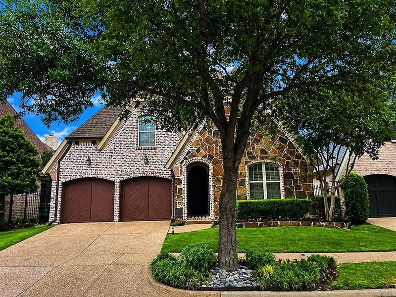 6146 Stapleford Circle, Dallas TX 75252