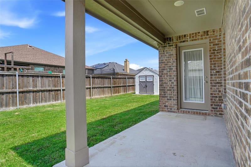 3017 Cliffview Drive, Sanger TX 76266 - Photo 12
