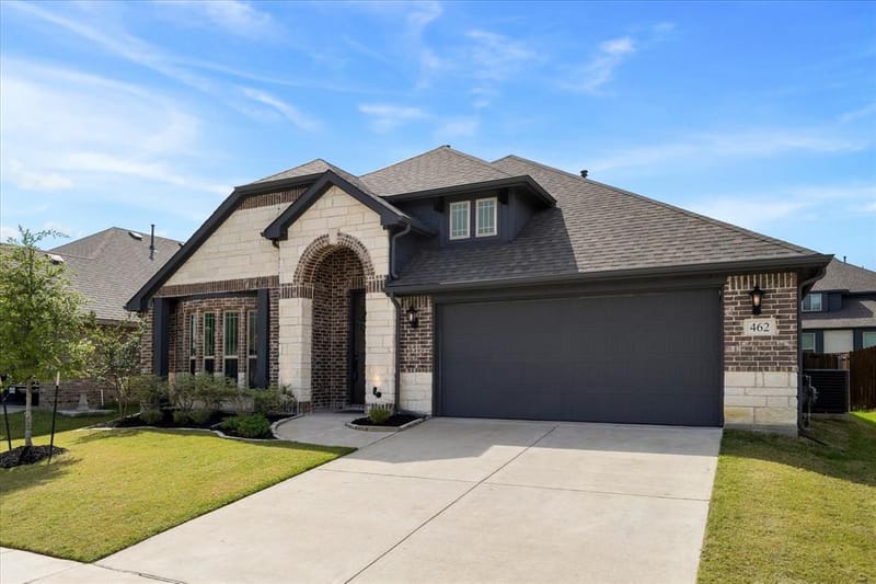 462 W Autumn Hill Bluff, Lavon TX 75166