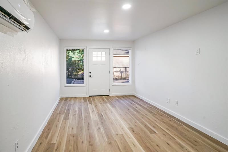 7518 Caillet Street, Dallas TX 75209 - Photo 30