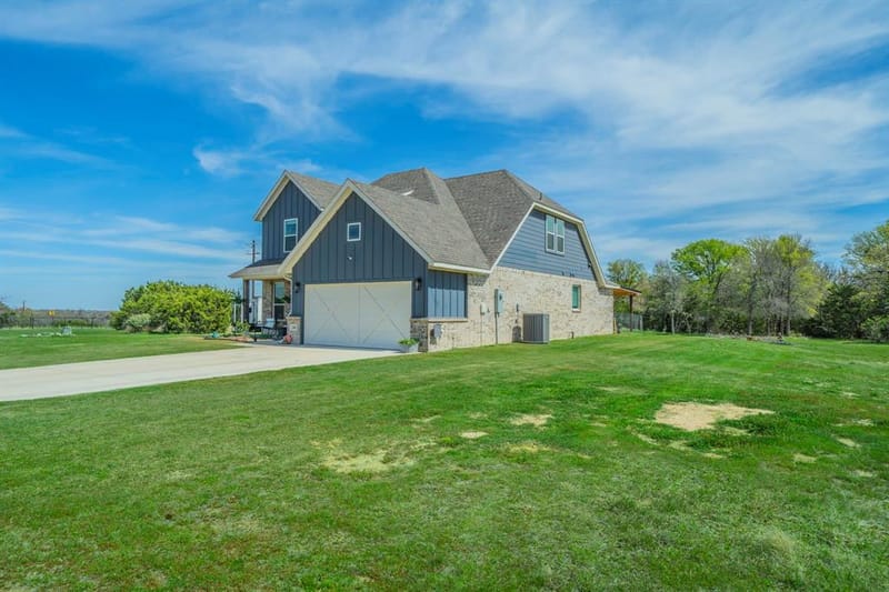 2001 Redemption Drive, Weatherford TX 76088 - Photo 29