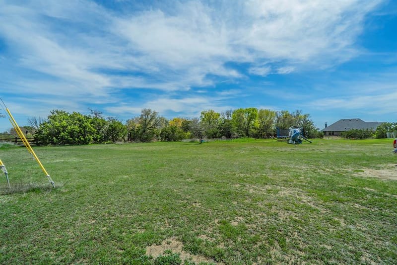 2001 Redemption Drive, Weatherford TX 76088 - Photo 25