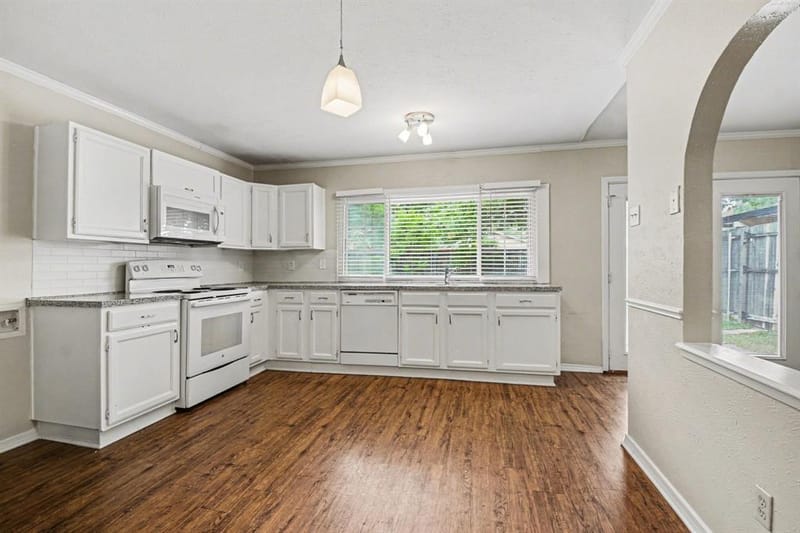 1408 Vanderbilt Drive, Plano TX 75023 - Photo 11