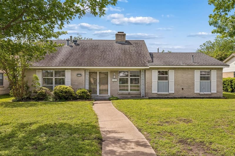 4118 Burning Tree Lane, Garland TX 75042 - Photo 2