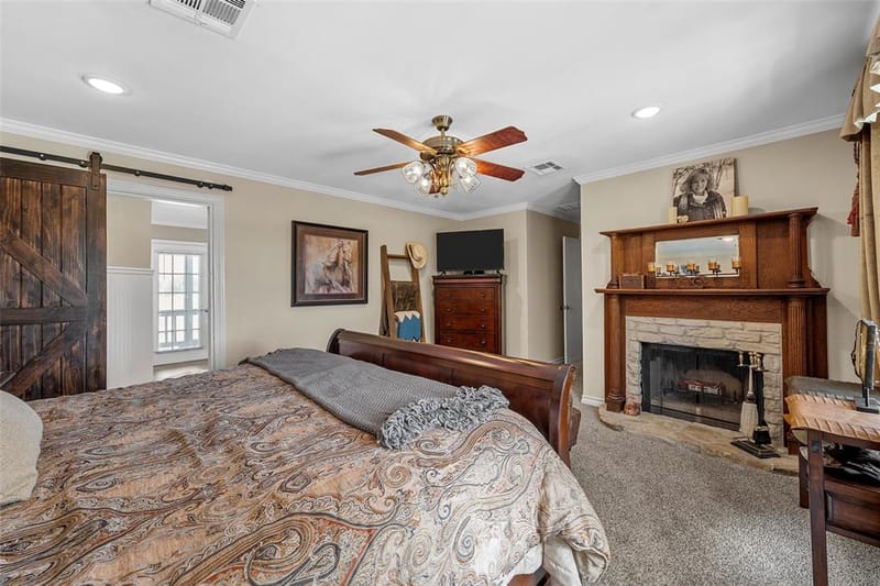 1010 Chapman Road, Crawford TX 76638 - Photo 21