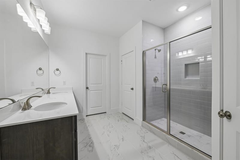1001 Tarryhill Drive, Crowley TX 76036 - Photo 5