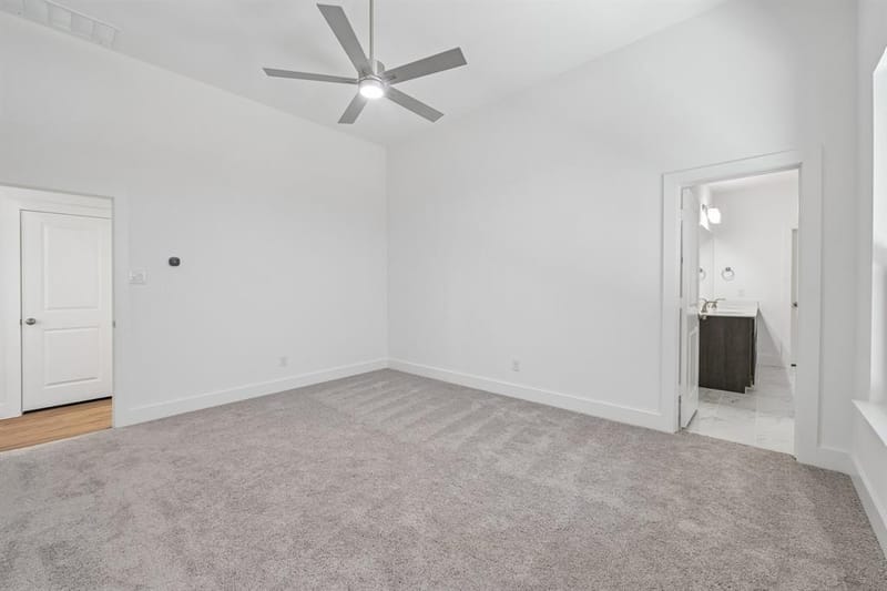 1001 Tarryhill Drive, Crowley TX 76036 - Photo 20