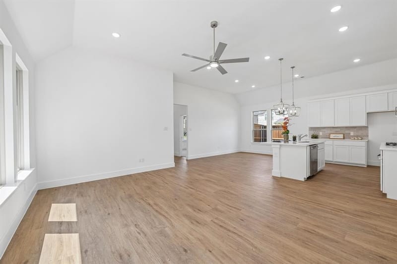 1001 Tarryhill Drive, Crowley TX 76036 - Photo 9