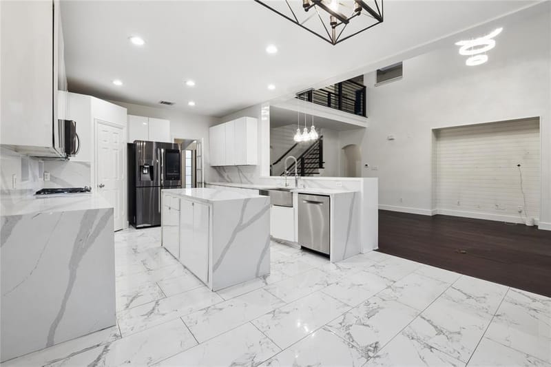 3905 Kite Meadow Drive, Plano TX 75074 - Photo 9