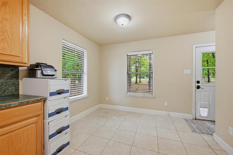 4476 County Road 107, Gainesville TX 76240 - Photo 11