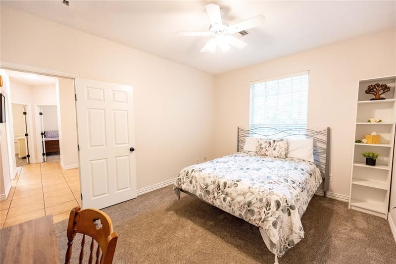 735 Sleepy Hollow Lane, Valley View TX 76272 - Photo 18