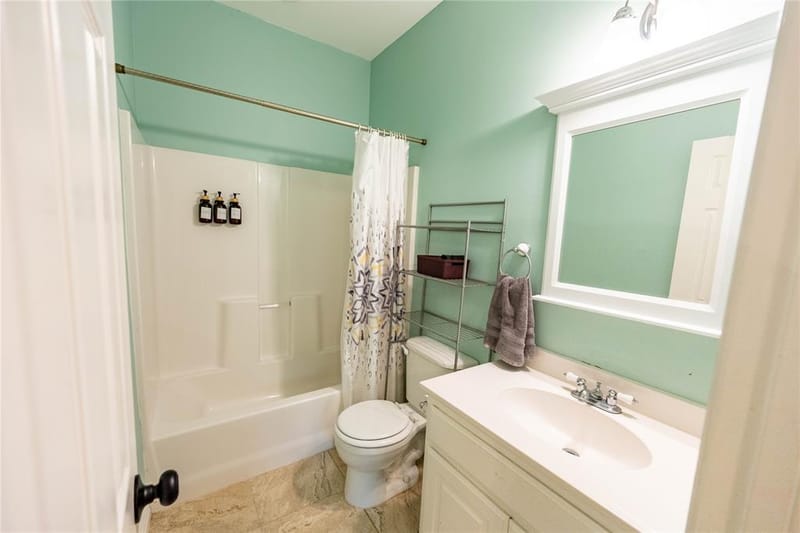 735 Sleepy Hollow Lane, Valley View TX 76272 - Photo 19