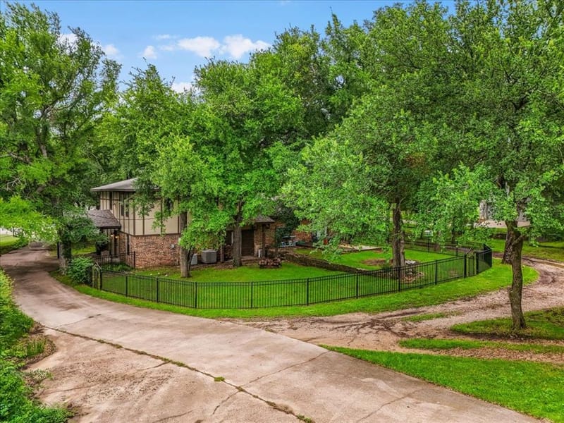 220 Annetta, Willow Park TX 76087 - Photo 37