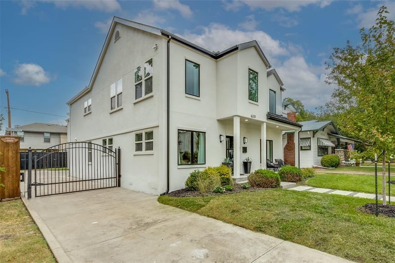 6331 Lakeshore, Dallas TX 75214 - Photo 2