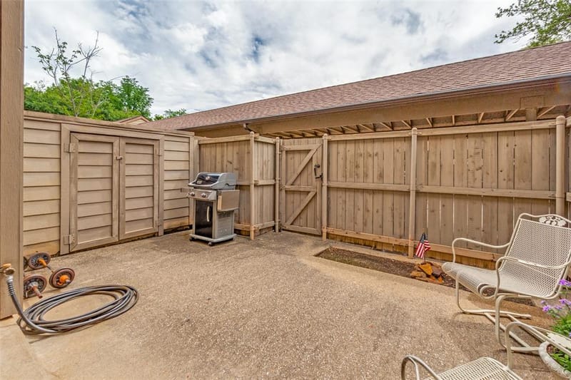 9910 Royal Lane # 1006, Dallas TX 75231 - Photo 22