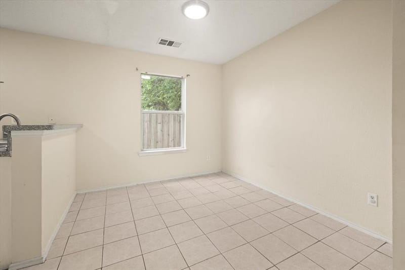 714 Jalisco Plaza, Dallas TX 75211 - Photo 17