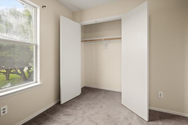 714 Jalisco Plaza, Dallas TX 75211 - Photo 28