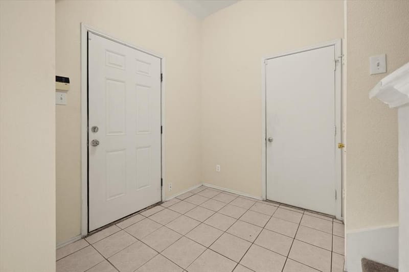 714 Jalisco Plaza, Dallas TX 75211 - Photo 18