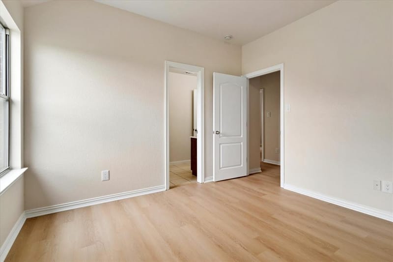 11000 Owl Creek Drive, Fort Worth TX 76179 - Photo 20